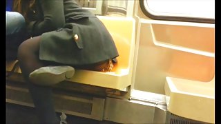 Pawg屁股上的裂缝火车