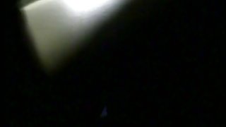 青少年的他妈的兄弟的妻子在浴室的水上乐园