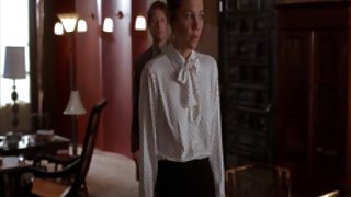 Maggie gyllenhaal打屁股