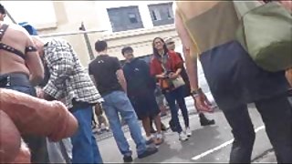 在公共行程中