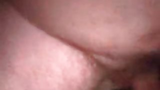 成熟的业余的肛门在黑暗的卧室