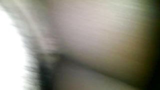 年轻的黑怀孕青少年得到达迪斯的家伙