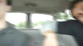 她的第一个肛门的伤害